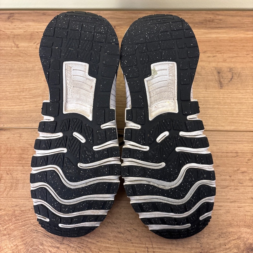 NIKE Free Metcon 6 Shoes Black/White Women Size 8 Running Athletic Gym Comfort - Picture 14 of 14